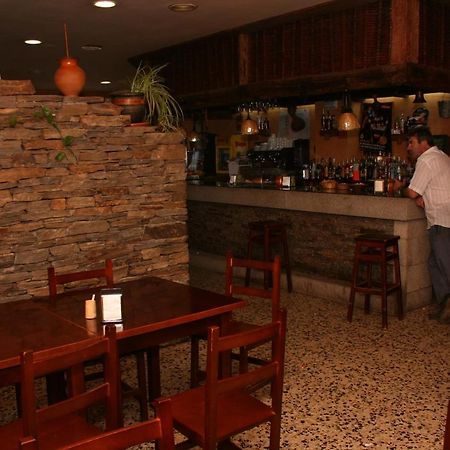 A Taberna De Vento Hotel Lalin Ngoại thất bức ảnh