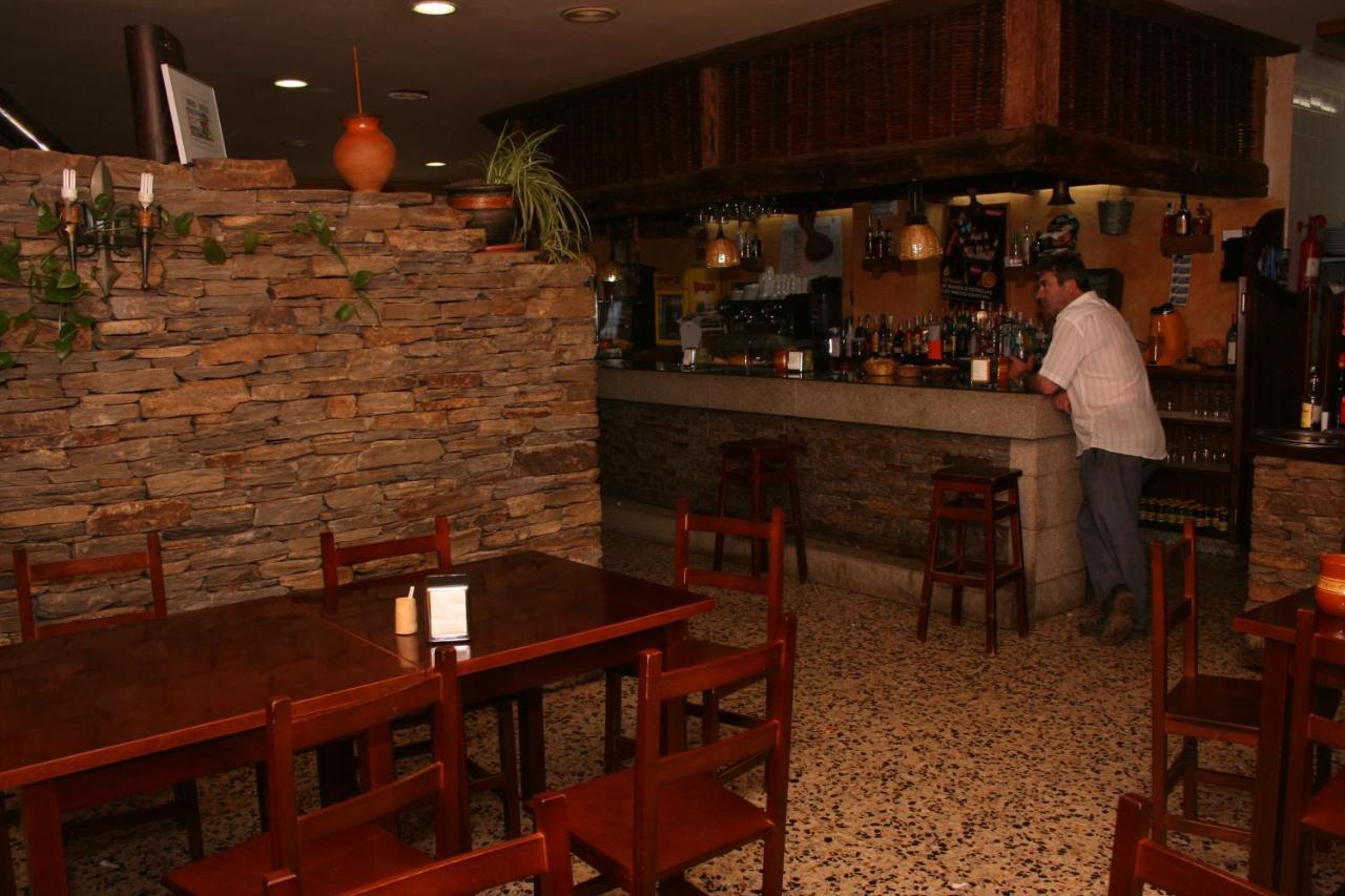 A Taberna De Vento Hotel Lalin Ngoại thất bức ảnh