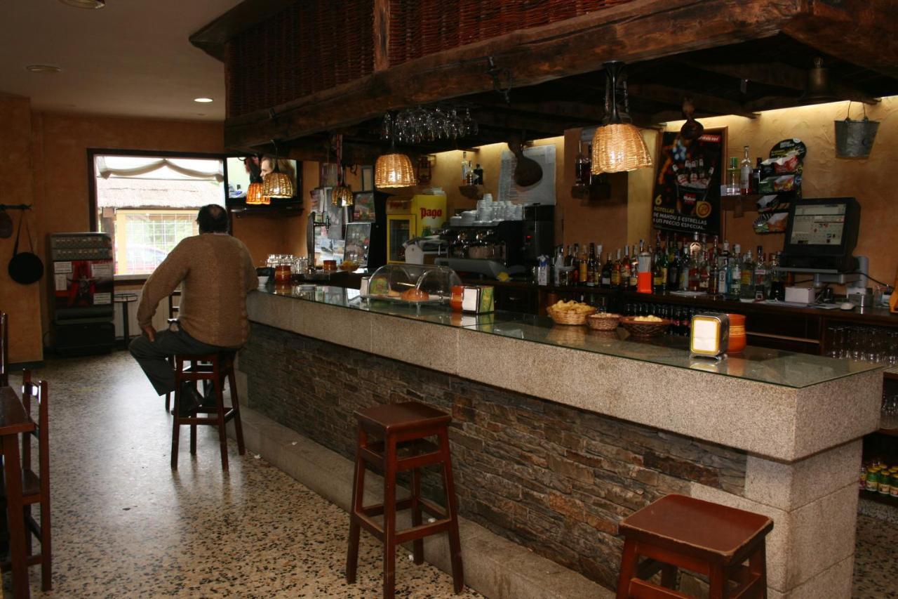 A Taberna De Vento Hotel Lalin Ngoại thất bức ảnh