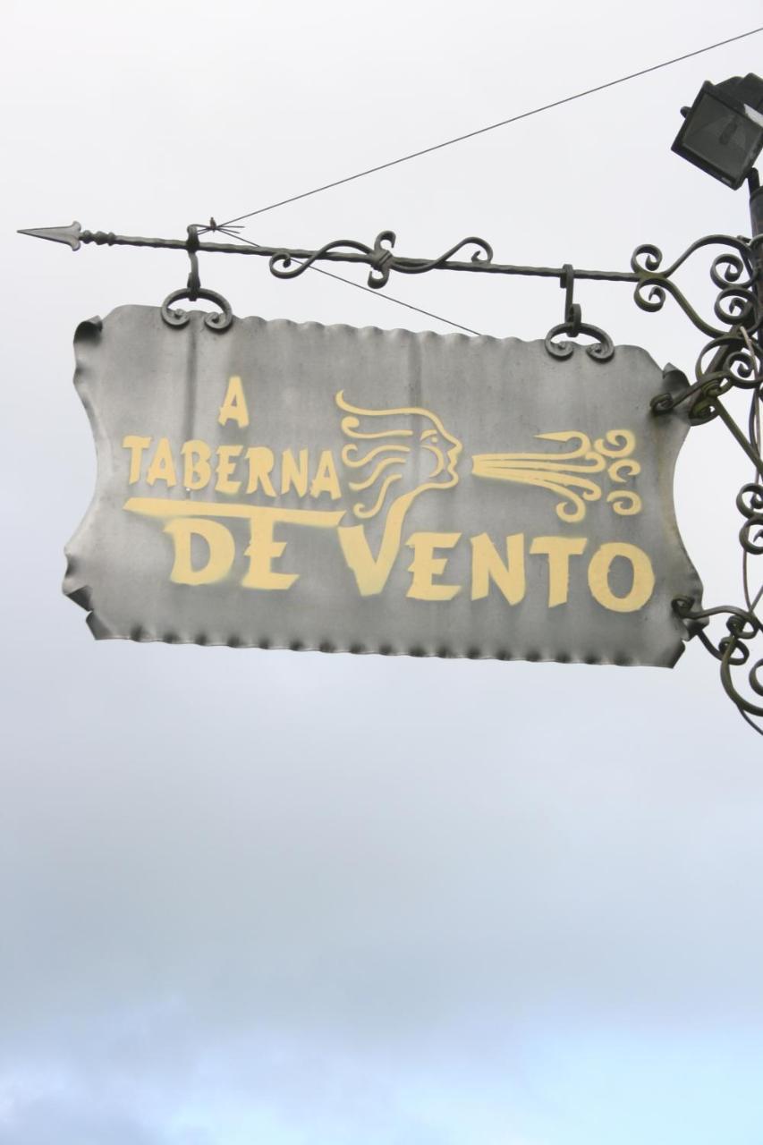 A Taberna De Vento Hotel Lalin Ngoại thất bức ảnh